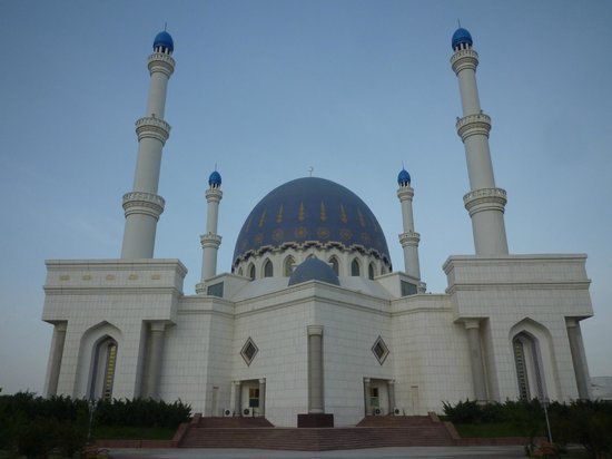 gurbanguly-hajji-mosque